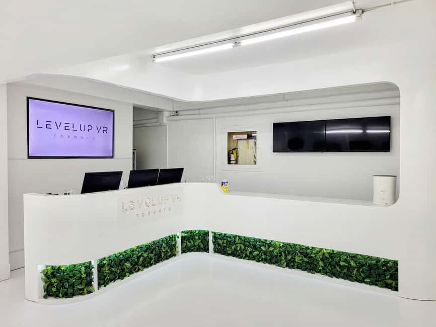 Toronto: Immersive Virtual Reality Arcade Experience - Downtown Toronto Location: Easy to Fit Into Your Day at Yonge & Bloor